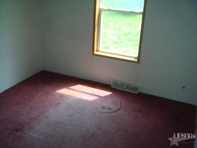 9317 Marion Road Warren, IN 46792 - Photo 21 of 26 Gallery Image 21