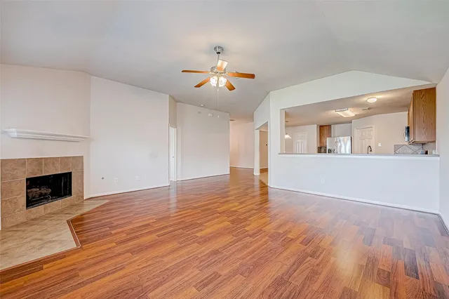 $2,200 | 2919 Texas Trail Lane, Manvel, TX 77578