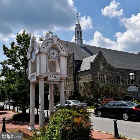 $680,000 | 418 Boyd Avenue, Takoma Park, MD 20912