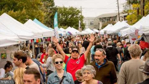 $680,000 | 418 Boyd Avenue, Takoma Park, MD 20912