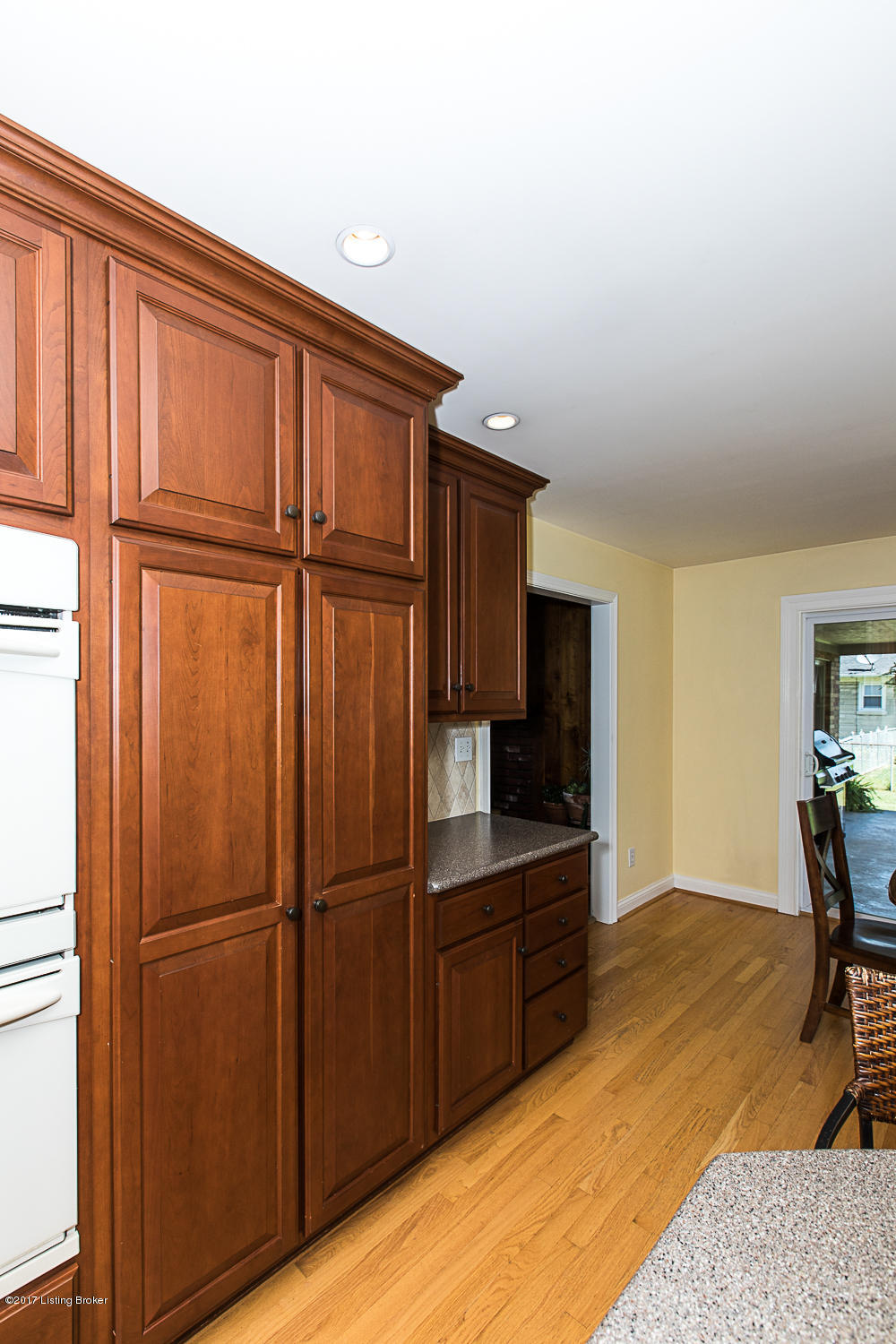 4105 Roxbury Road Louisville, KY 40218 - Photo 13 of 57 6