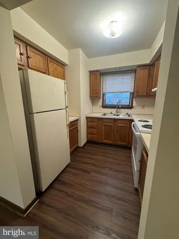 $1,095 | 742 Newport Avenue, Gap, PA 17527