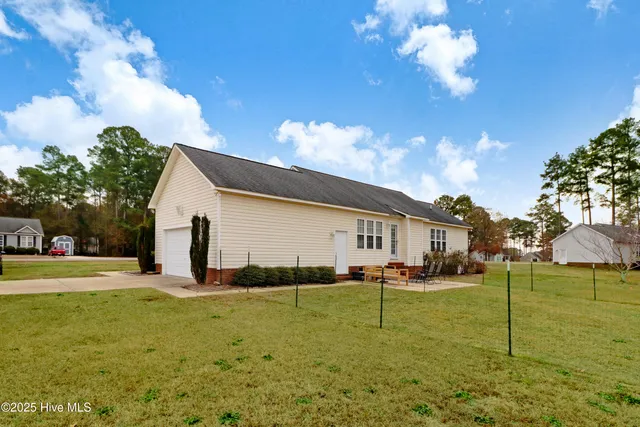 $255,000 | 200 Grace's Farm Road, La Grange, NC 28551