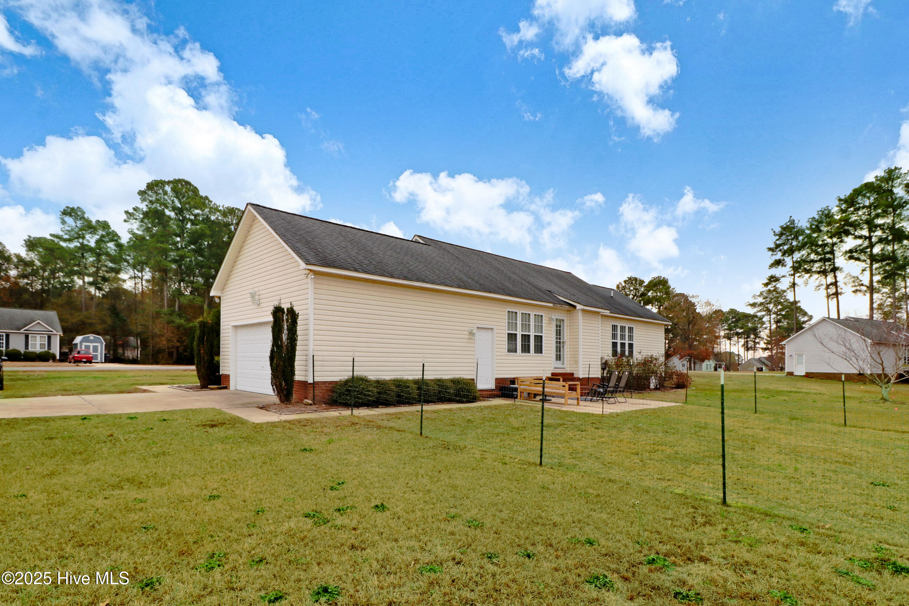 200 Grace's Farm Road La Grange, NC 28551 - Photo 12 of 12 04-200 Grace's Farm Rd-4