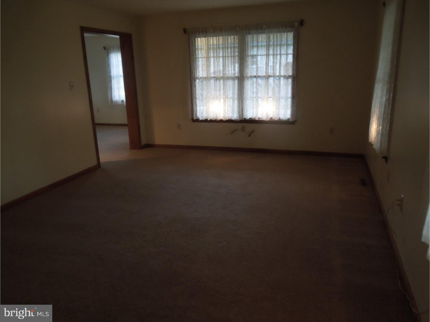 1408 7 Corner Road Perkasie, PA 18944 - Photo 14 of 24 Living Room