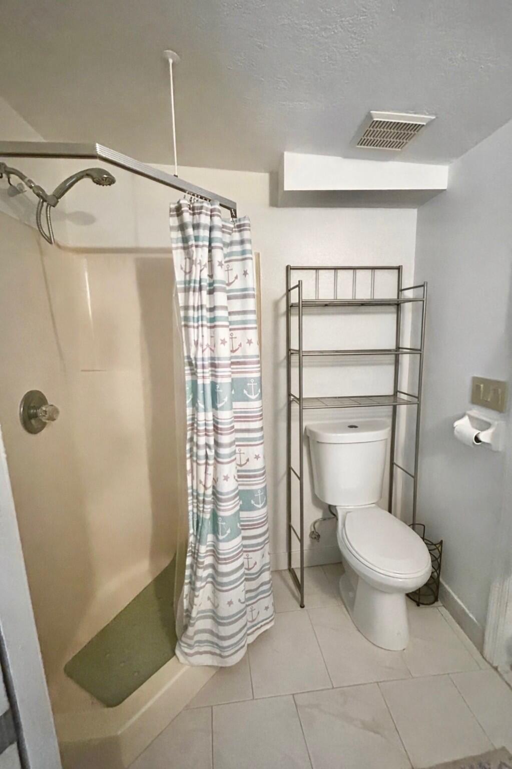 4472 Alden Avenue Stuart, FL 34997 - Photo 22 of 30 3rd Bathroom