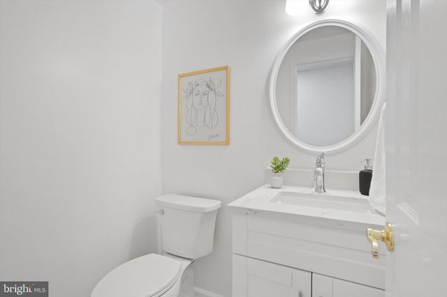 $1,175,000 | 7503 Candytuft Court, Springfield, VA 22153