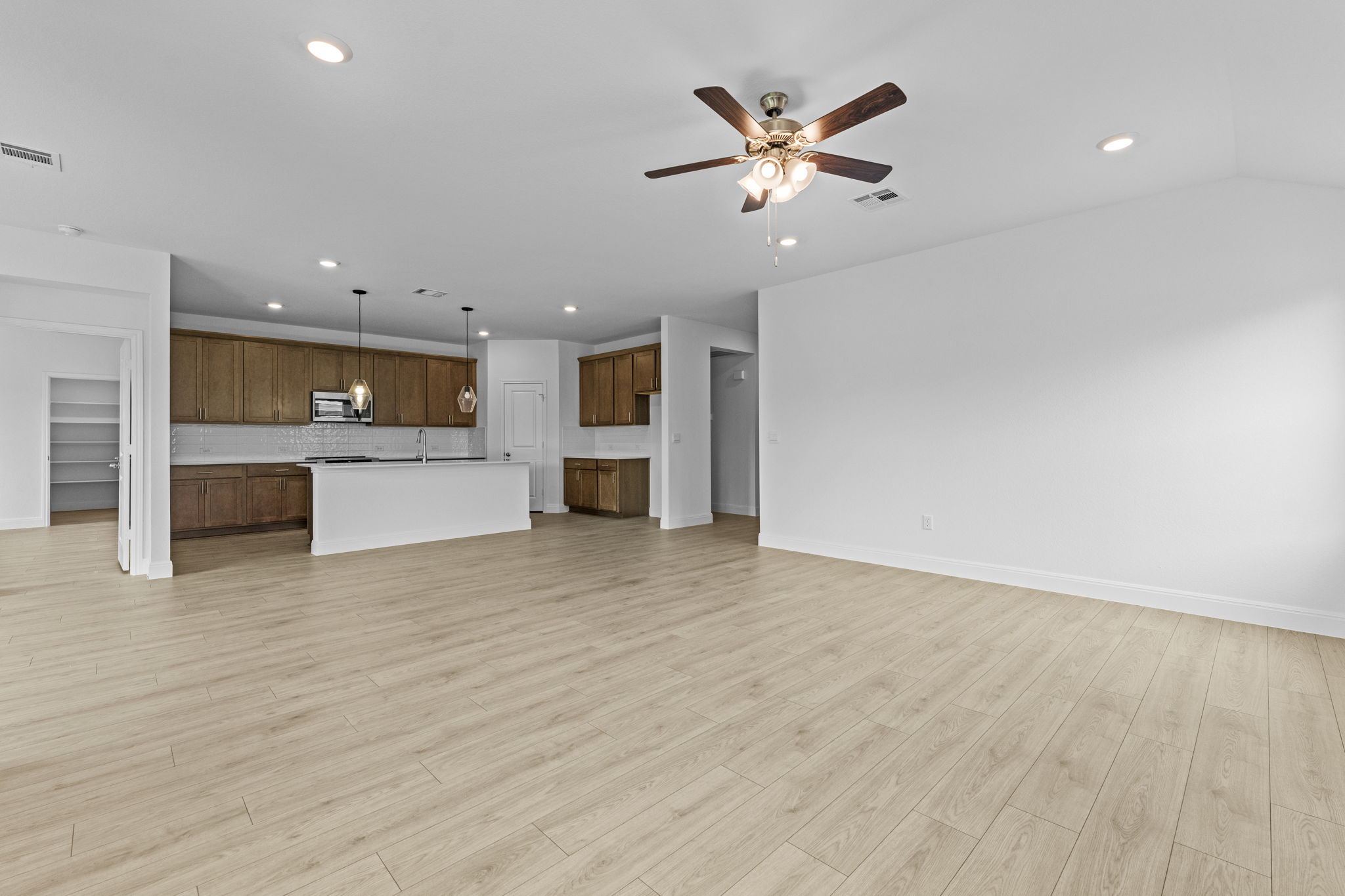 273 Rivers Edge Drive Georgetown, TX 78628 - Photo 23 of 34