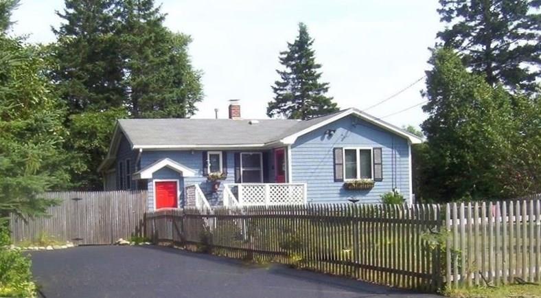 237 Clark Point Road Tremont, ME 04612 - Photo 4 of 31 Photo