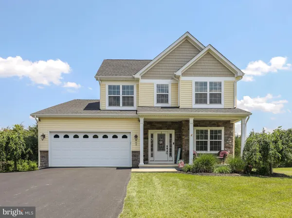$499,900 | 65 Fegan Road, Bunker Hill, WV 25413