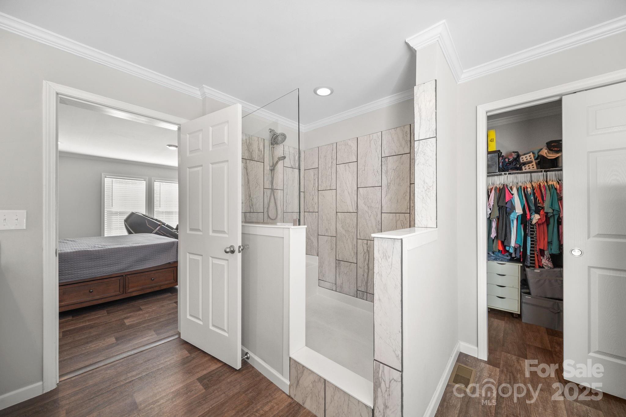 428 Long Branch Jefferson, SC 29718 - Photo 12 of 27 a view of a bedroom from the hallway
