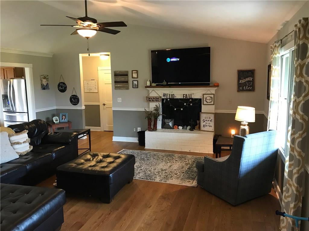 21092 Horton Road Sheridan, IN 46069 - Photo 12 of 41 Gallery Image 12