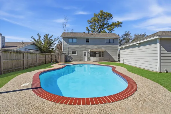 $309,900 | 21330 Greenham Drive, Spring, TX 77388