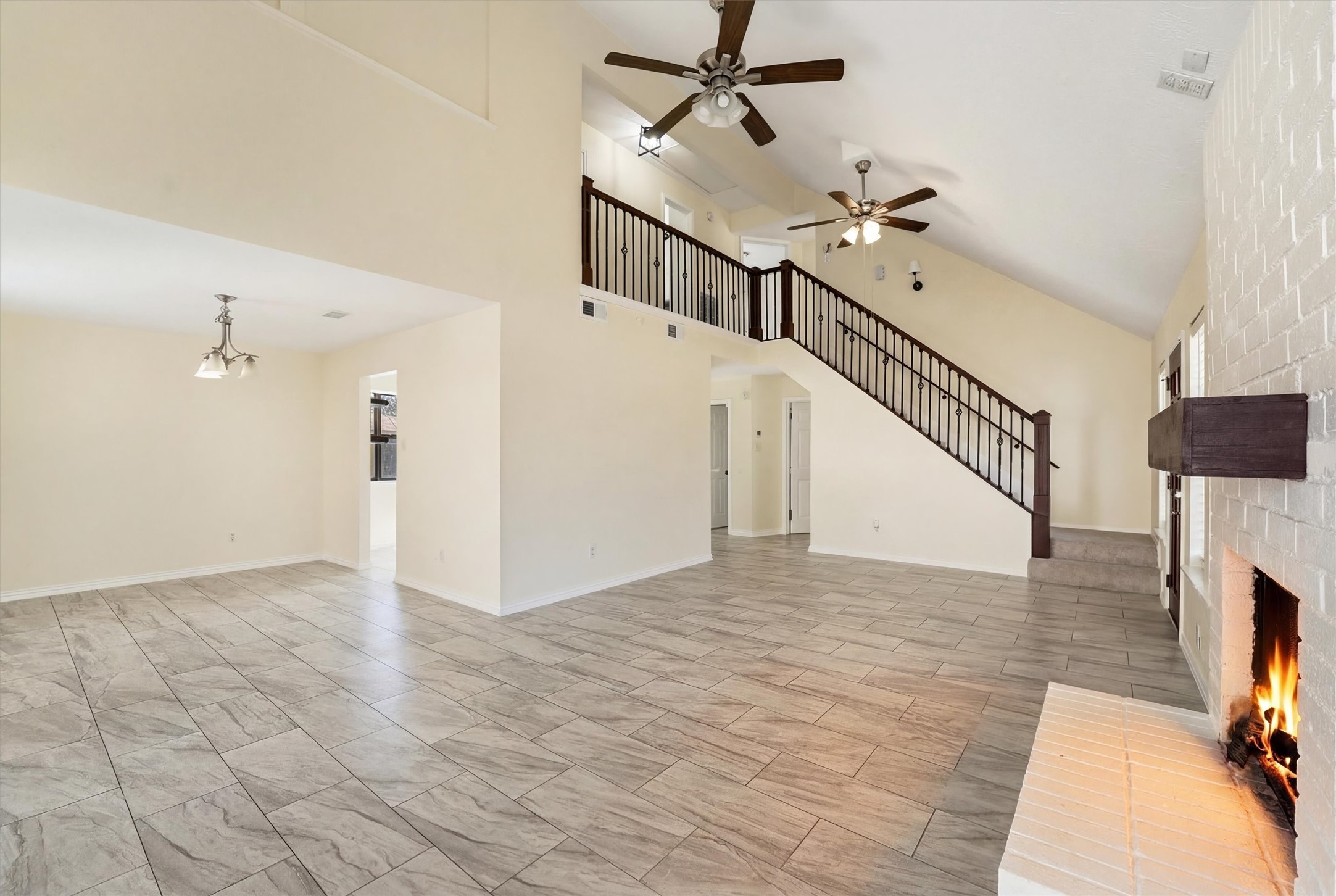 21330 Greenham Drive Spring, TX 77388 - Photo 7 of 30