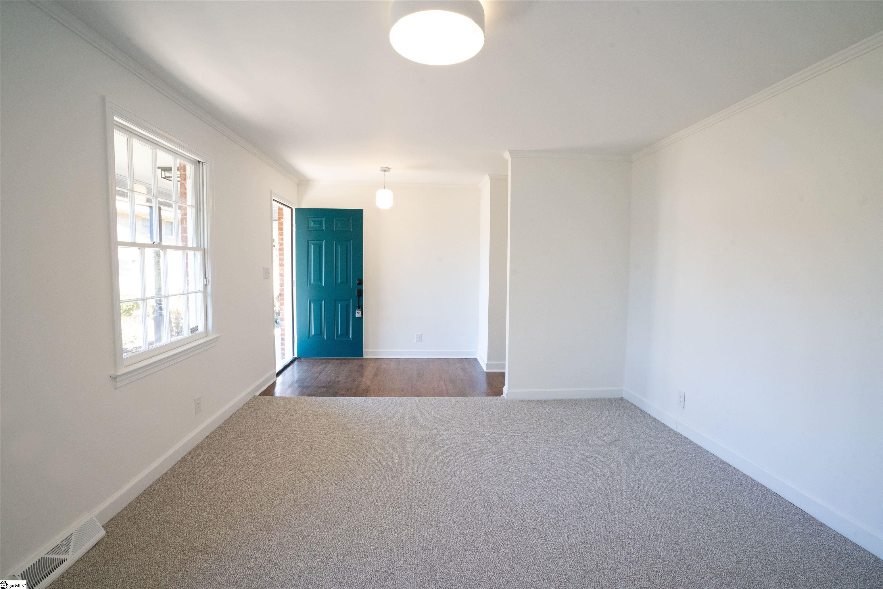 9 State Rd S-23-804 Greenville, SC 29611 - Photo 11 of 20 Gallery Image 11