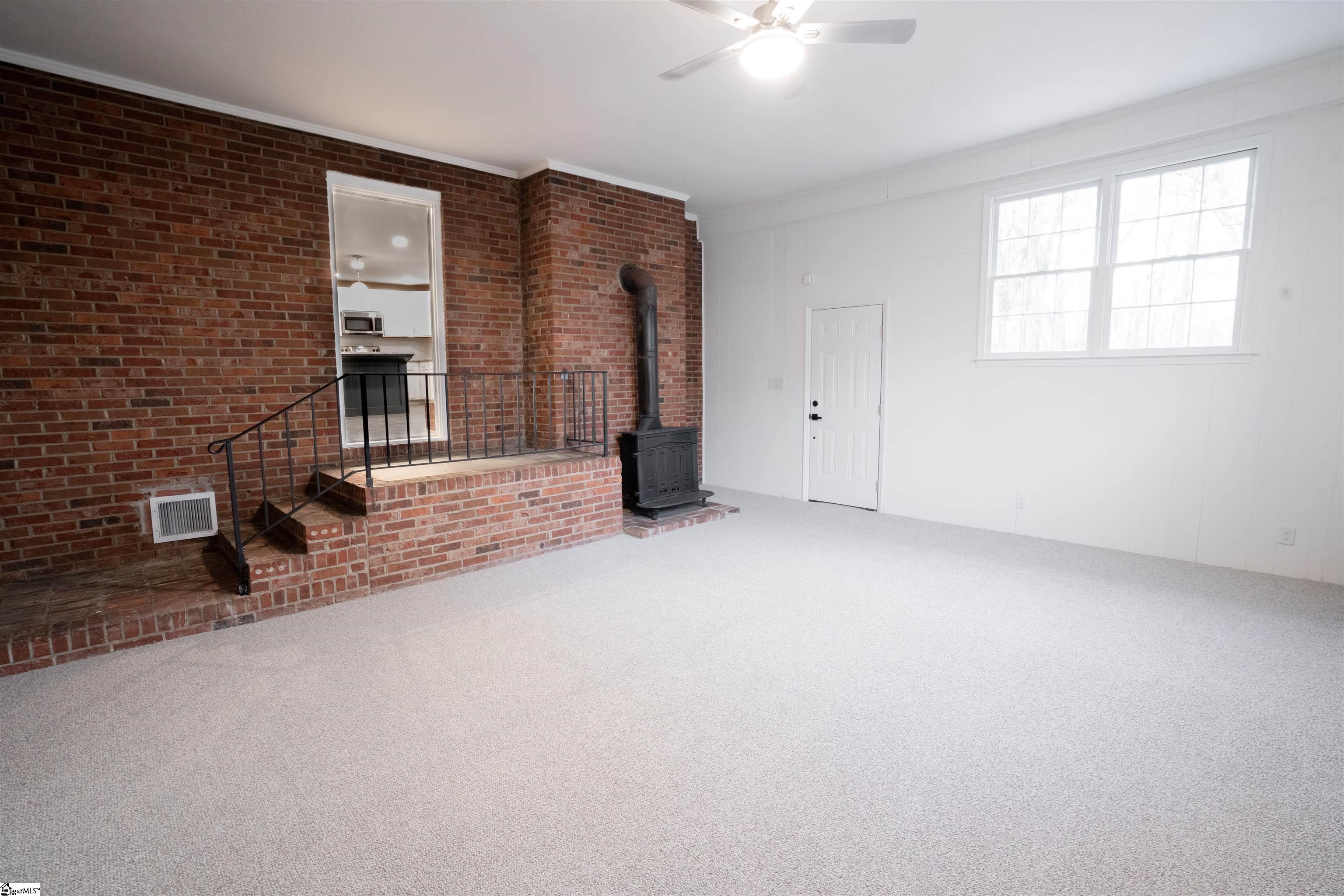9 State Rd S-23-804 Greenville, SC 29611 - Photo 16 of 20 Gallery Image 16