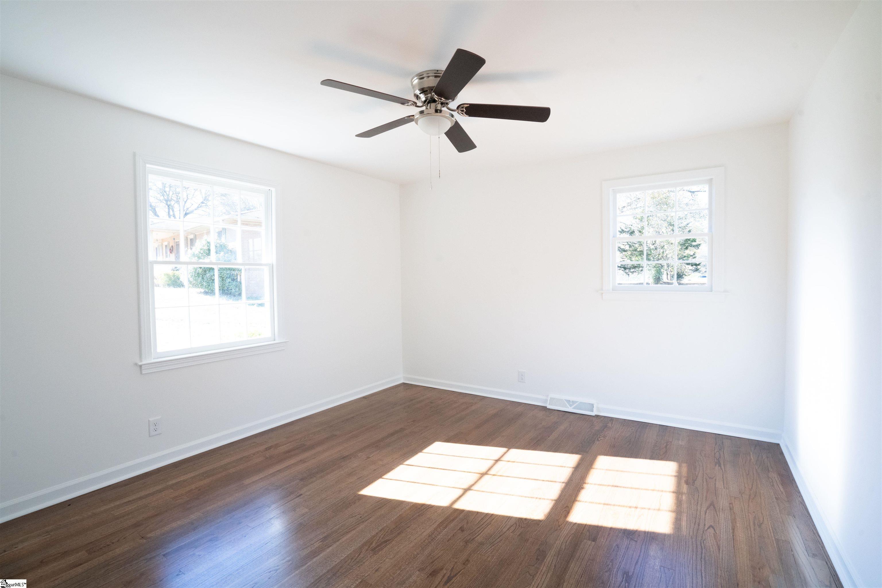 9 State Rd S-23-804 Greenville, SC 29611 - Photo 9 of 20 Gallery Image 9
