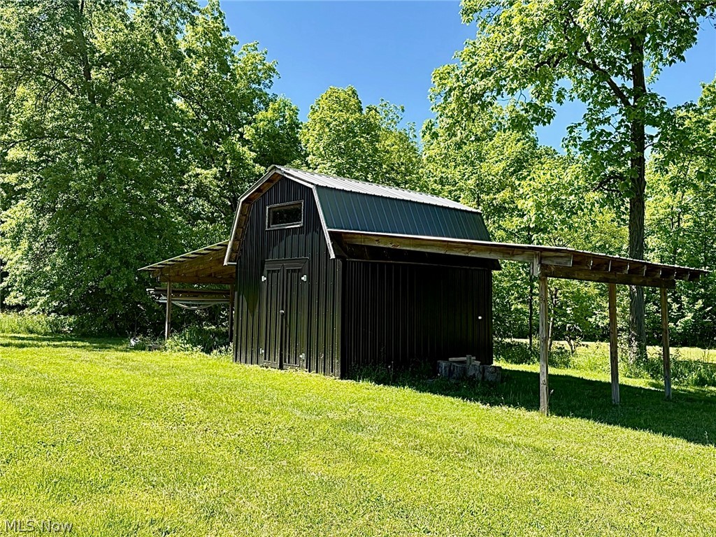 2793 Barclay Messerly Road Southington, OH 44470 - Photo 8 of 9
