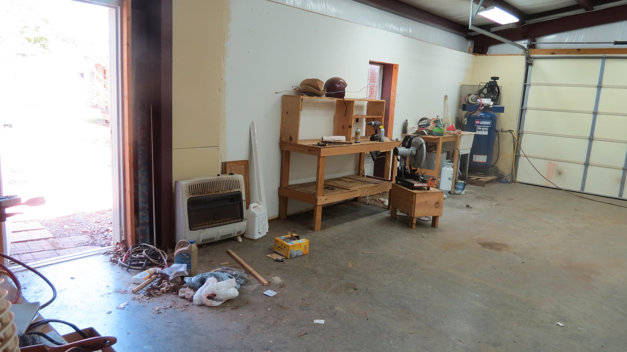 1318 Vise Loop Decaturville, TN 38329 - Photo 46 of 61 a view of a room with gym equipment