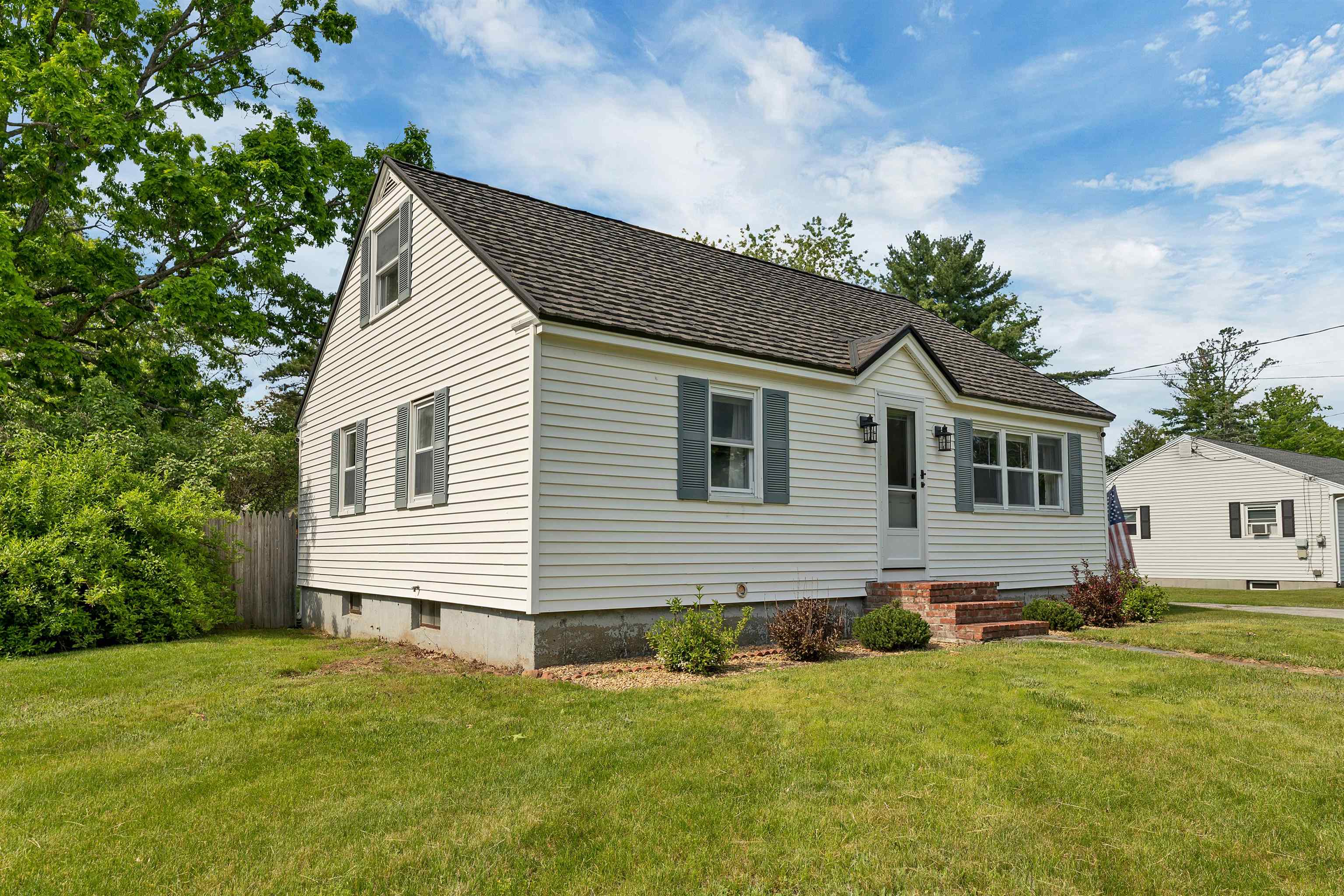20 Cherry Street Concord, NH 03301 - Photo 2 of 48