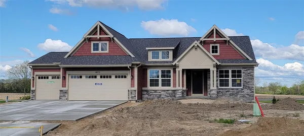 $600,000 | 4873 Duttonvale Drive, Unit 7, Caledonia, MI 49316