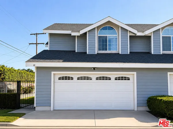 $3,600 | 8950 Serapis Avenue, Unit 10, Downey, CA 90240