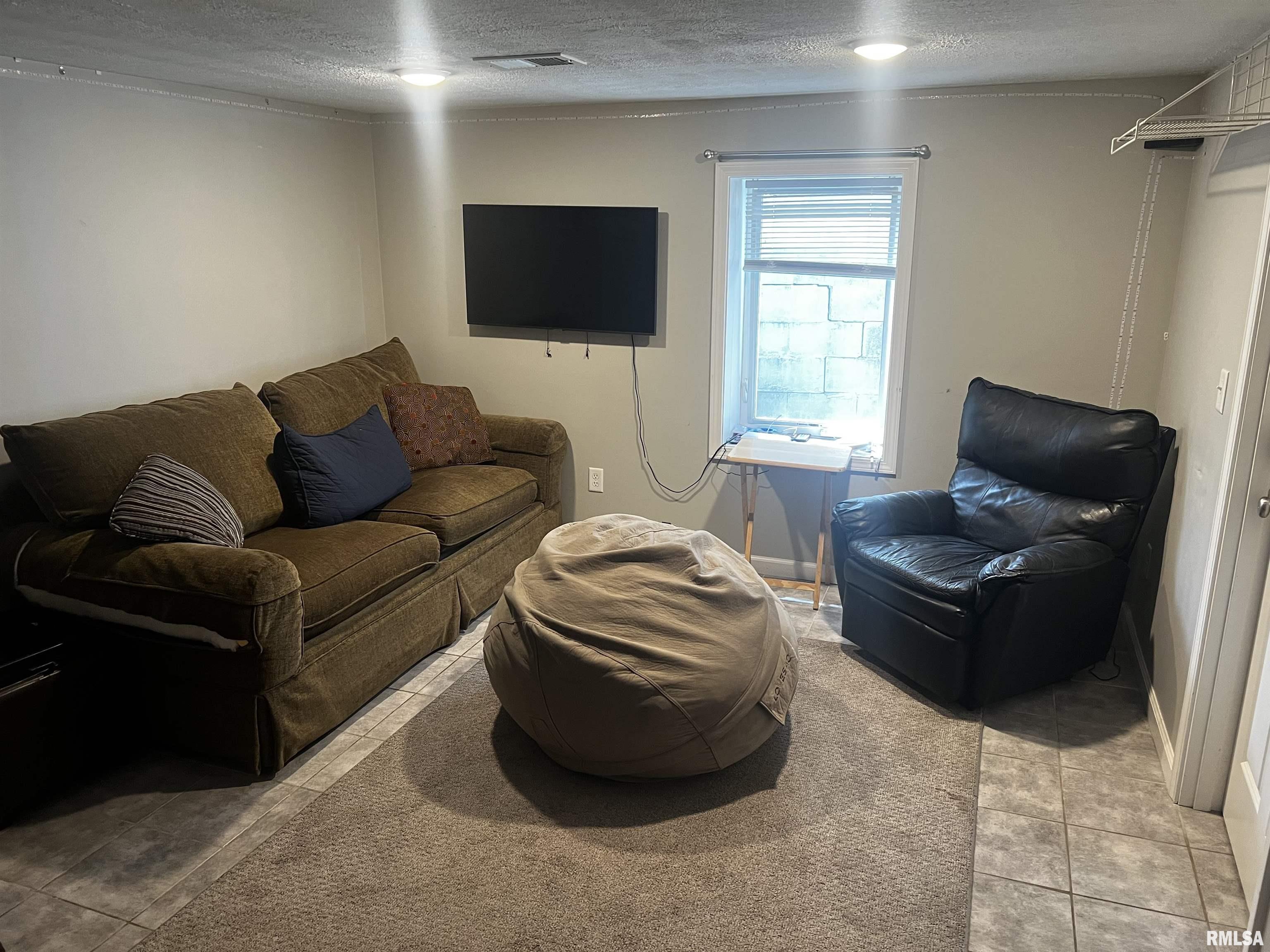 505 1/2 Bowles Street Normal, IL 61761 - Photo 11 of 13
