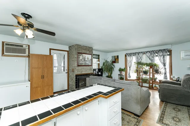 $410,000 | 18928 620th Street, Dodge Center, MN 55927