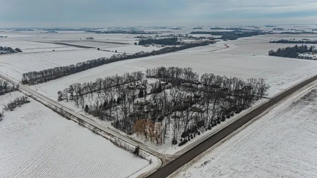 $410,000 | 18928 620th Street, Dodge Center, MN 55927