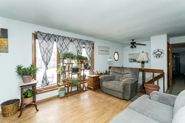 $410,000 | 18928 620th Street, Dodge Center, MN 55927