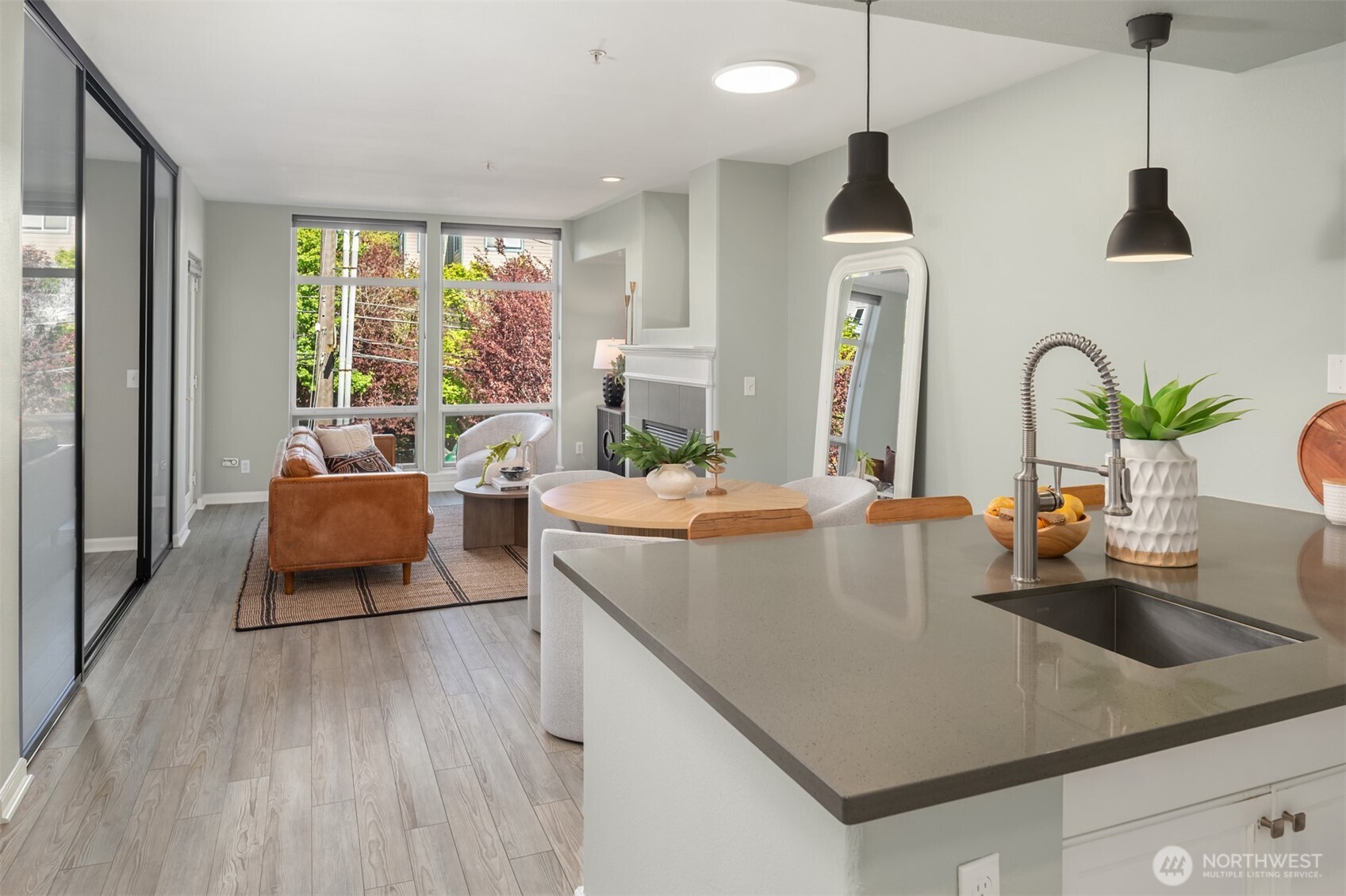 3221 Southwest Avalon Way, Unit 301 Seattle, WA 98126 - Photo 5 of 30 Gallery Image 5