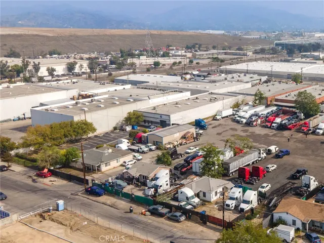 a picture of city view