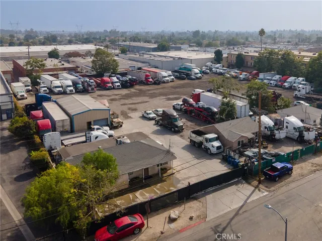 a view of a floor plan