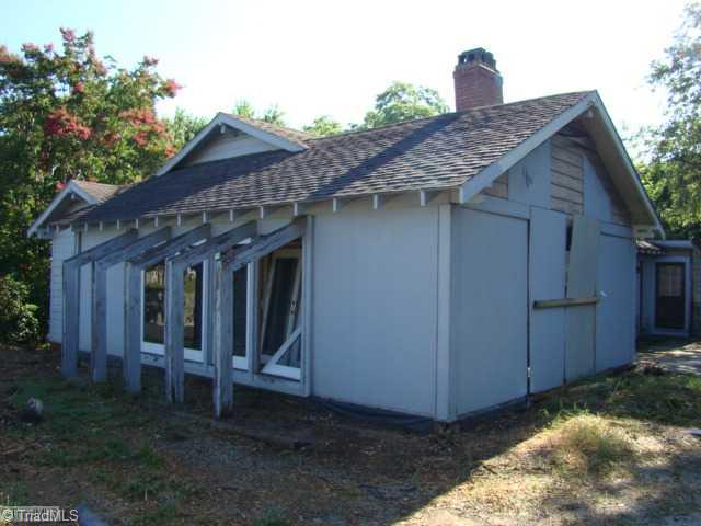 526 Forrest Street High Point, NC 27262 - Photo 1 of 1 Exterior Front.