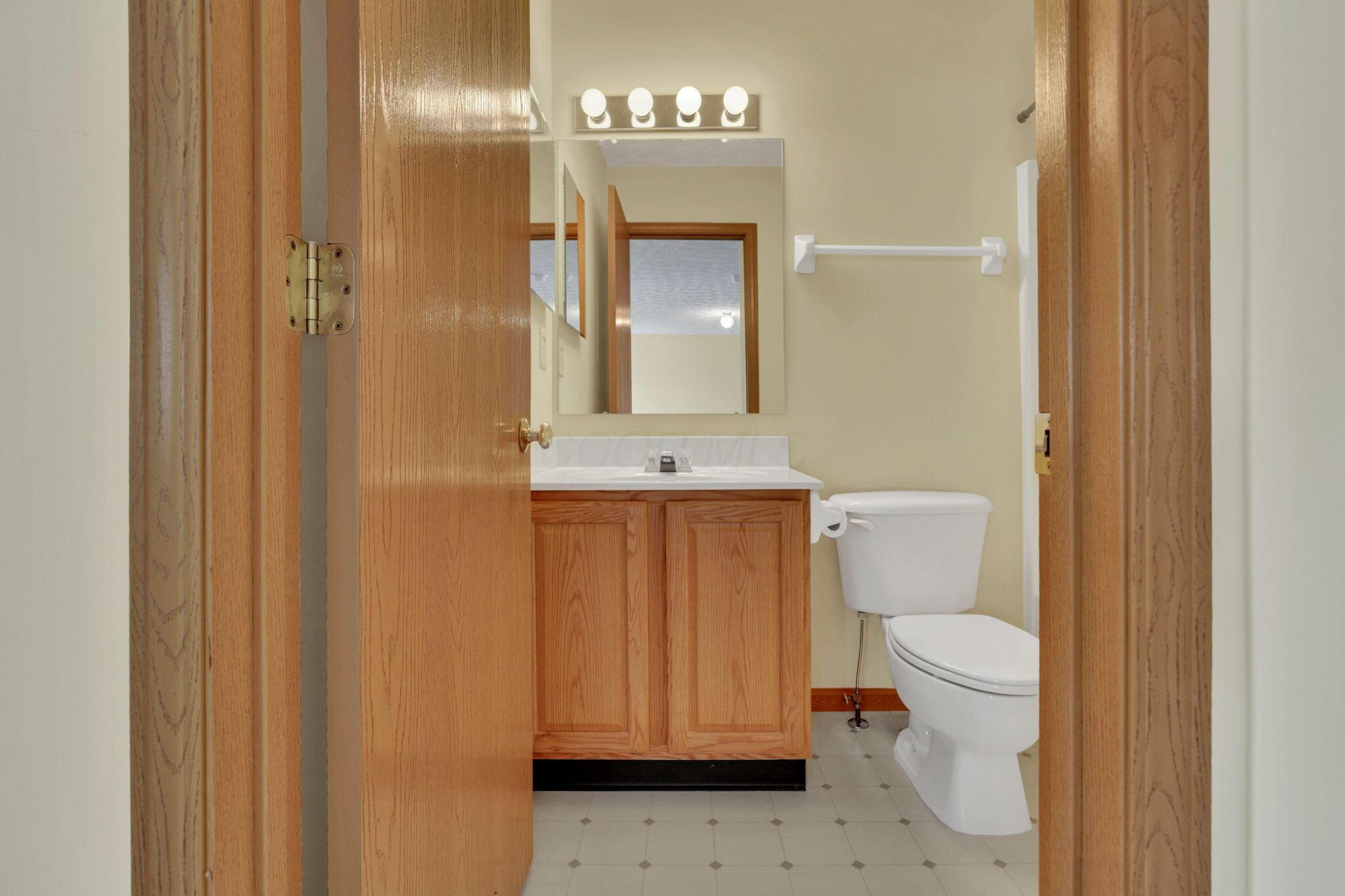 2117 Ripple Road Hilliard, OH 43026 - Photo 29 of 37 22-web-or-mls-4E7A7705