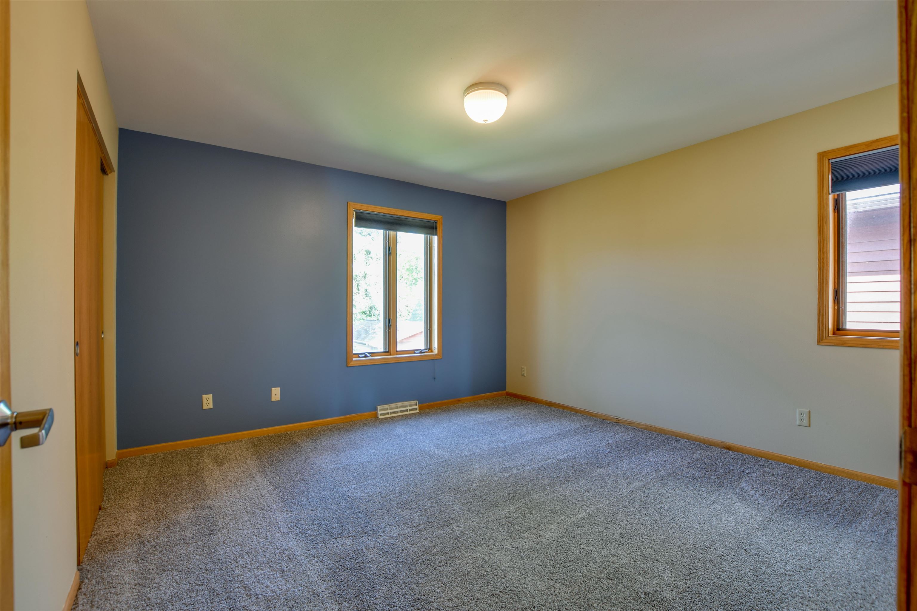 2159 Middleton Beach Road Middleton, WI 53562 - Photo 16 of 37