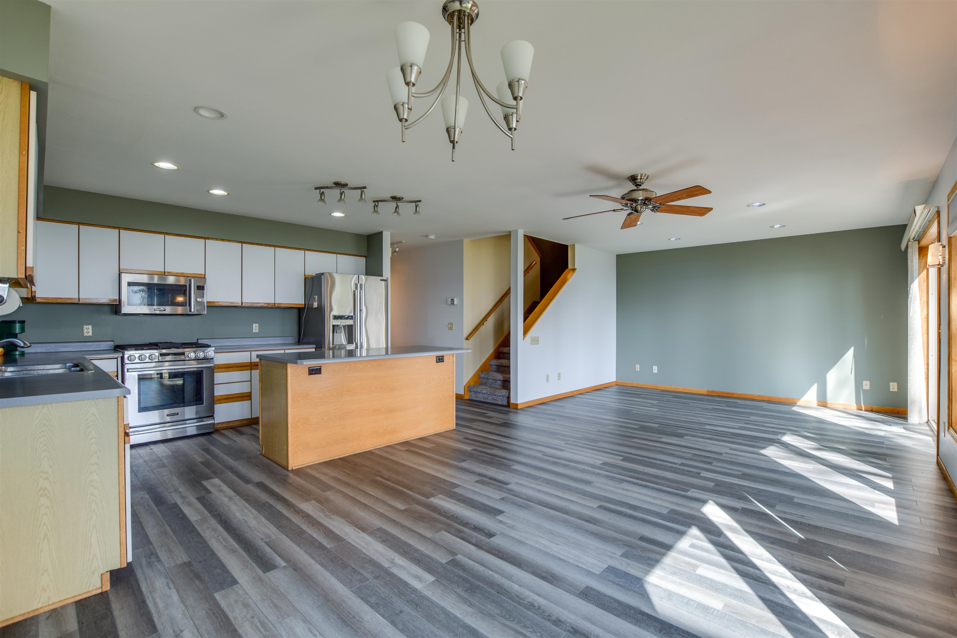 2159 Middleton Beach Road Middleton, WI 53562 - Photo 18 of 37
