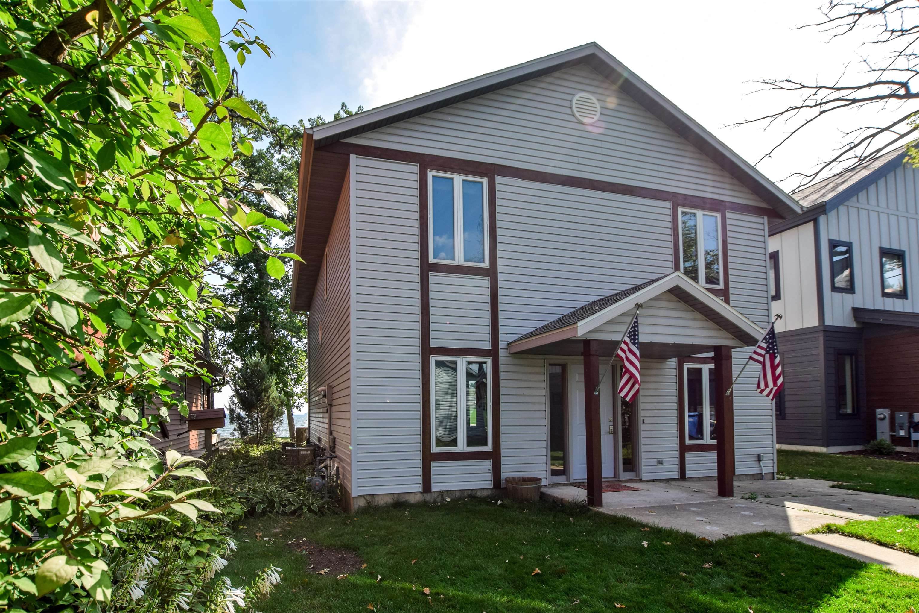 2159 Middleton Beach Road Middleton, WI 53562 - Photo 2 of 37