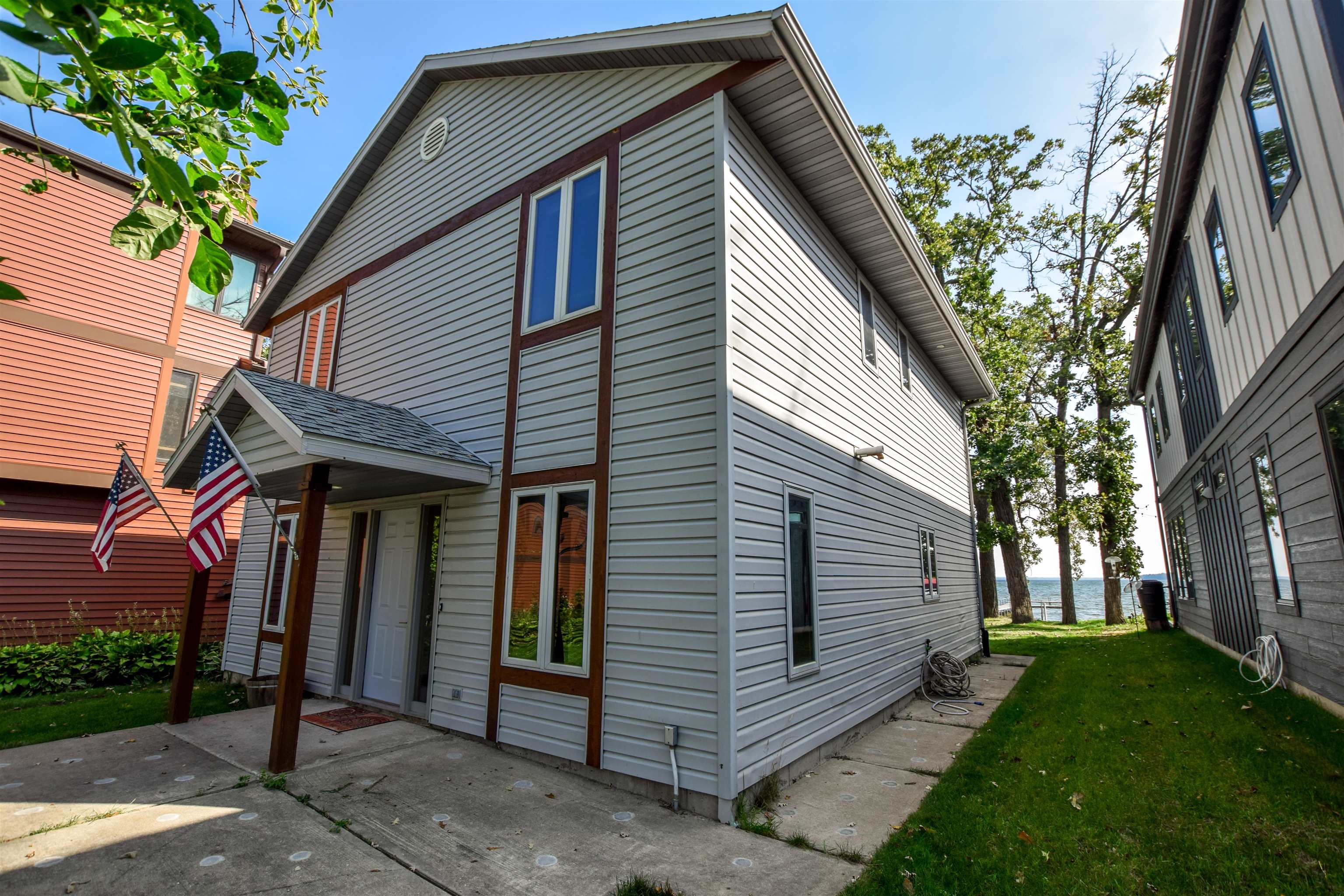 2159 Middleton Beach Road Middleton, WI 53562 - Photo 3 of 37