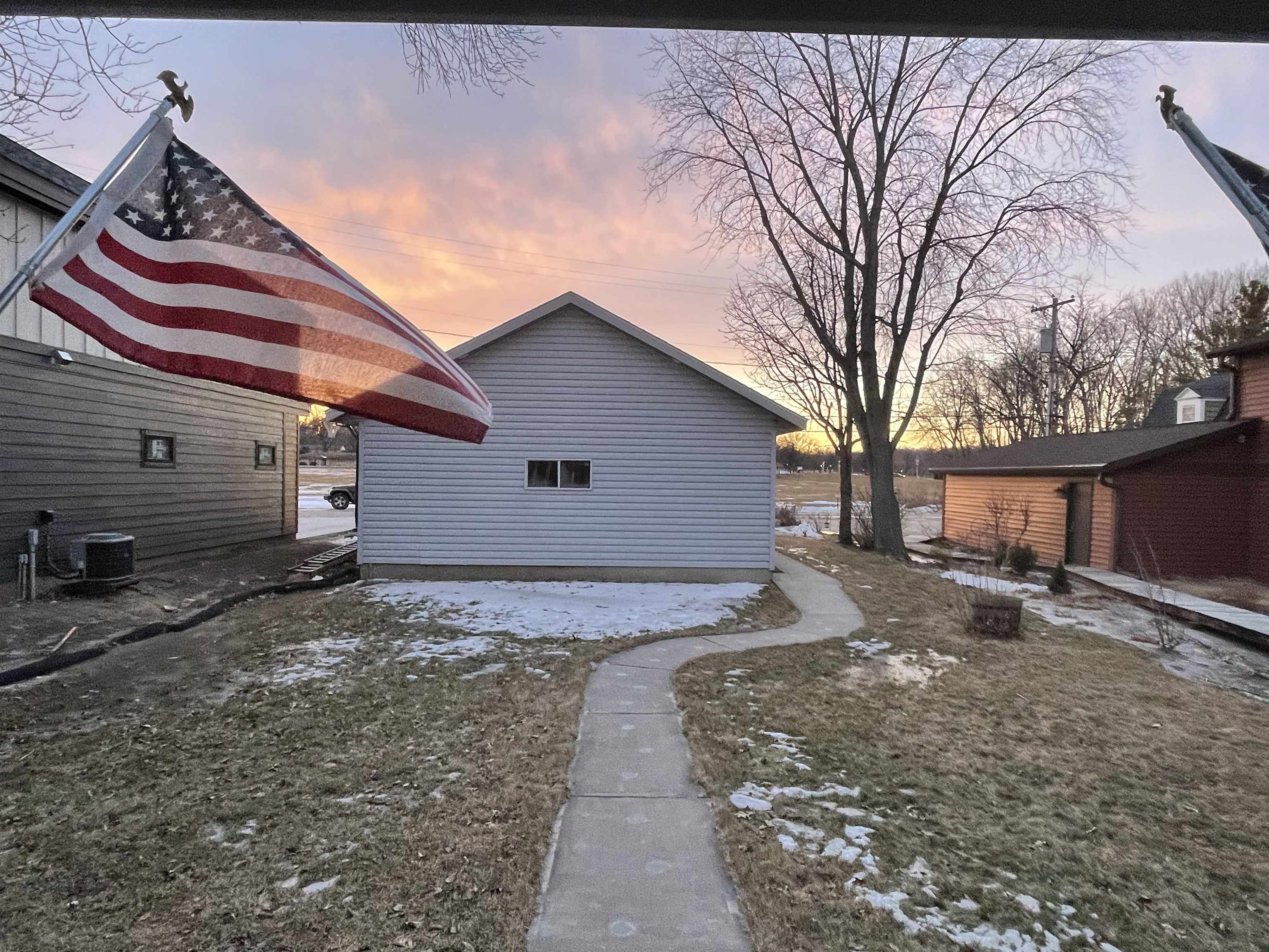2159 Middleton Beach Road Middleton, WI 53562 - Photo 5 of 37