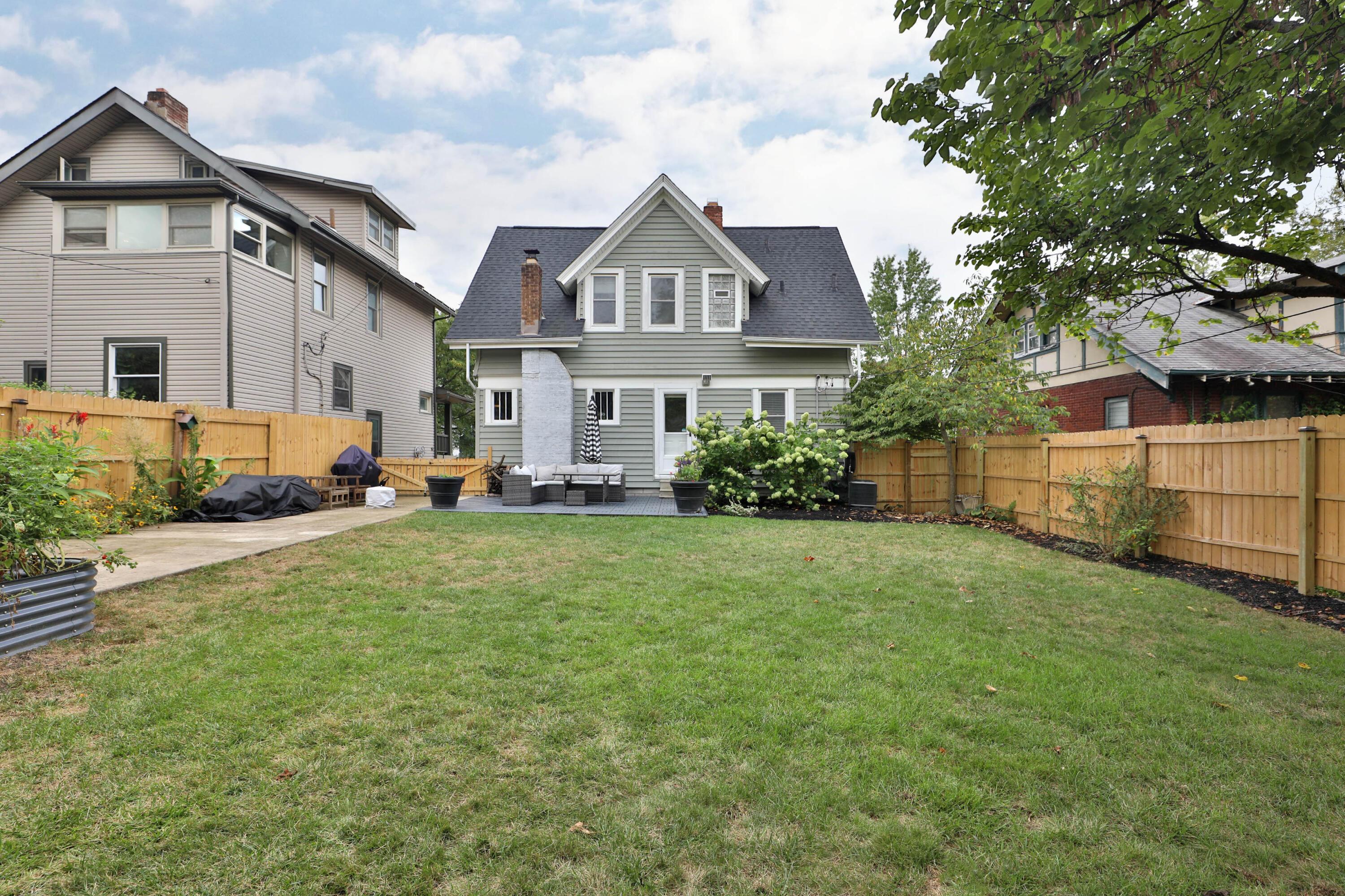 180 Tibet Road Columbus, OH 43202 - Photo 51 of 52 180-Tibet-50