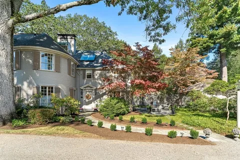 $7,000 | 2 Phillips Pond Road, Unit B, Natick, MA 01760