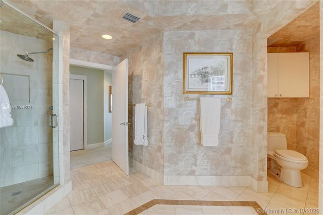 $825,000 | 21050 Point Place, Unit 1806, Aventura, FL 33180