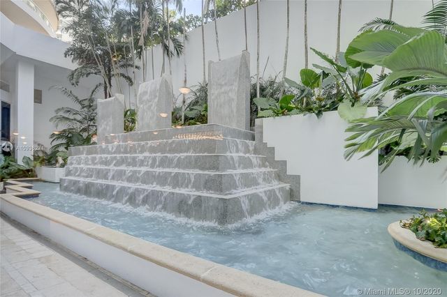 $825,000 | 21050 Point Place, Unit 1806, Aventura, FL 33180