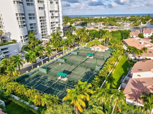 $825,000 | 21050 Point Place, Unit 1806, Aventura, FL 33180