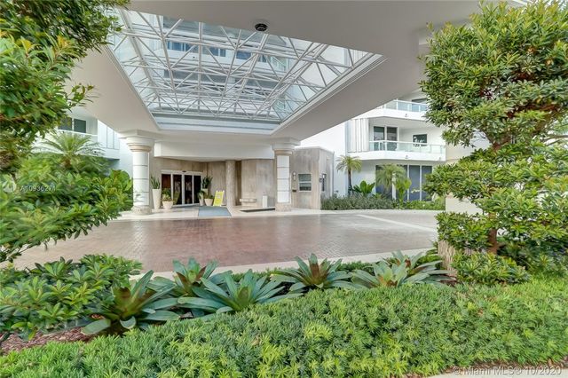 $825,000 | 21050 Point Place, Unit 1806, Aventura, FL 33180