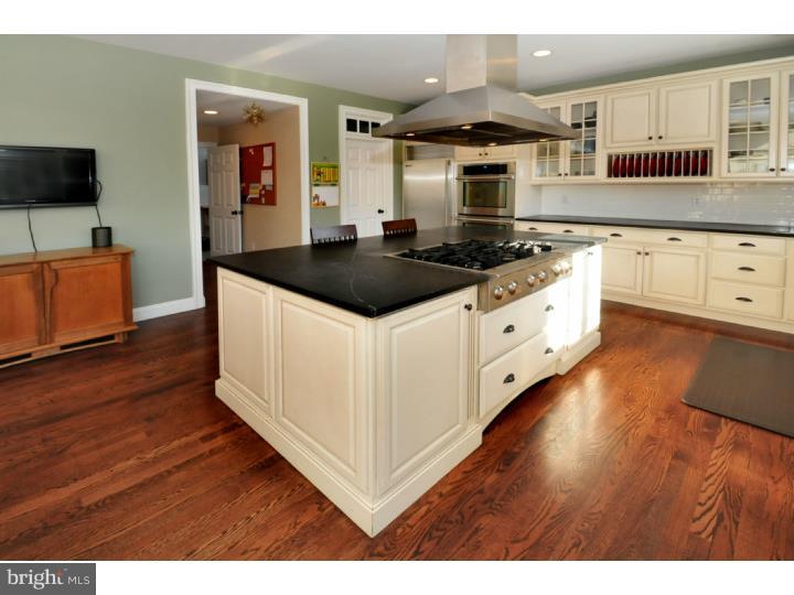 3101 Buck Road Huntingdon Valley, PA 19006 - Photo 11 of 25 Gallery Image 11