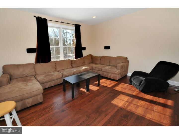 3101 Buck Road Huntingdon Valley, PA 19006 - Photo 6 of 25 Gallery Image 6