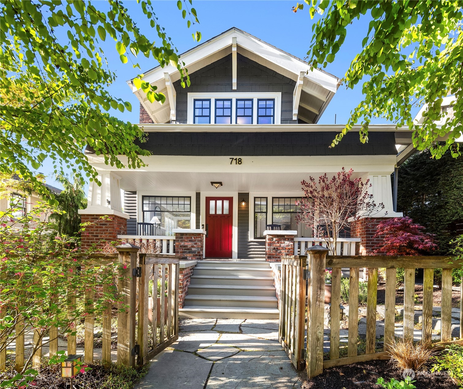 718 West Howe Street Seattle, WA 98119 - Photo 36 of 36 Gallery Image 36
