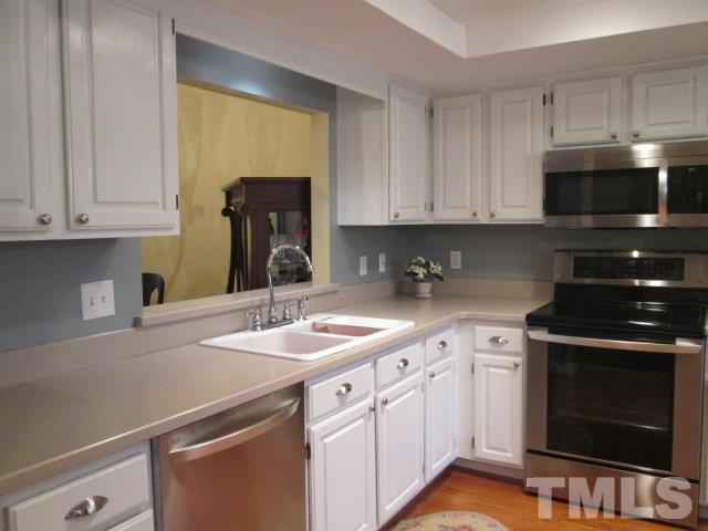111 Chimney Rise Drive Cary, NC 27511 - Photo 7 of 30